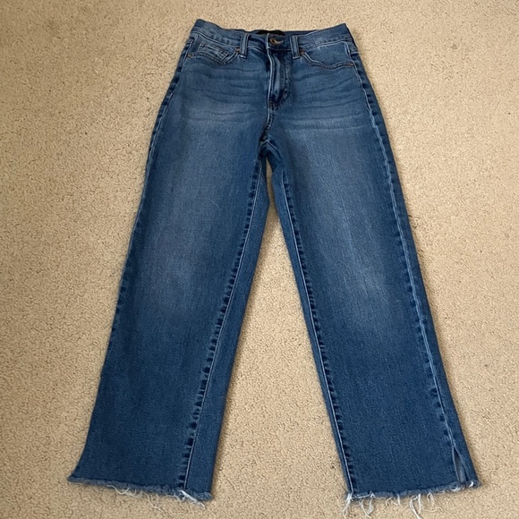 Kendall & Kylie Denim - Kendall & Kylie The High Rise Skater Straight Leg Denim Jeans cotton stretch